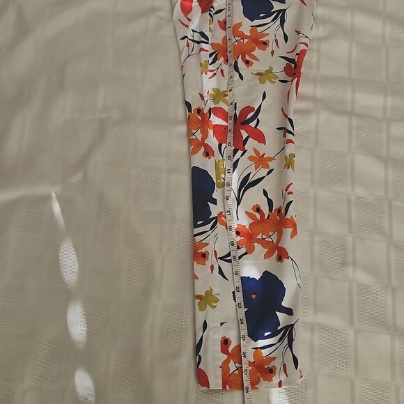 Floral Print Pants - Picture 10 of 16